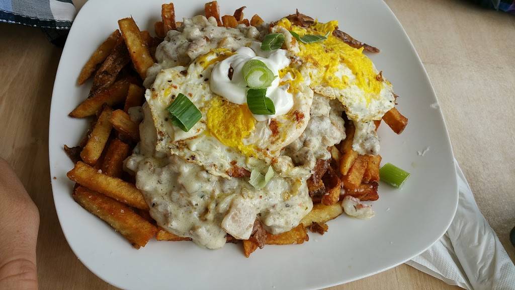 The Boat House Restaurant | restaurant | 2 Johnson St, Winona, MN 55987, USA | 5074746550 OR +1 507-474-6550