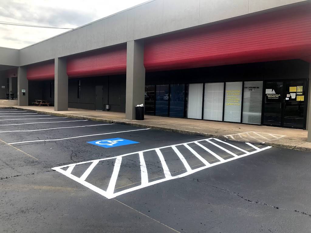 Sooner Bowling Center | restaurant | 550 24th Ave NW, Norman, OK 73069, USA | 4053603634 OR +1 405-360-3634