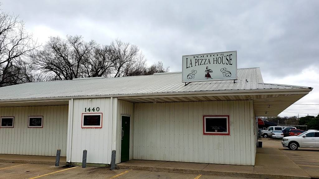 Politos La Pizza House | restaurant | 1440 Maury St, Des Moines, IA 50317, USA | 5152882211 OR +1 515-288-2211