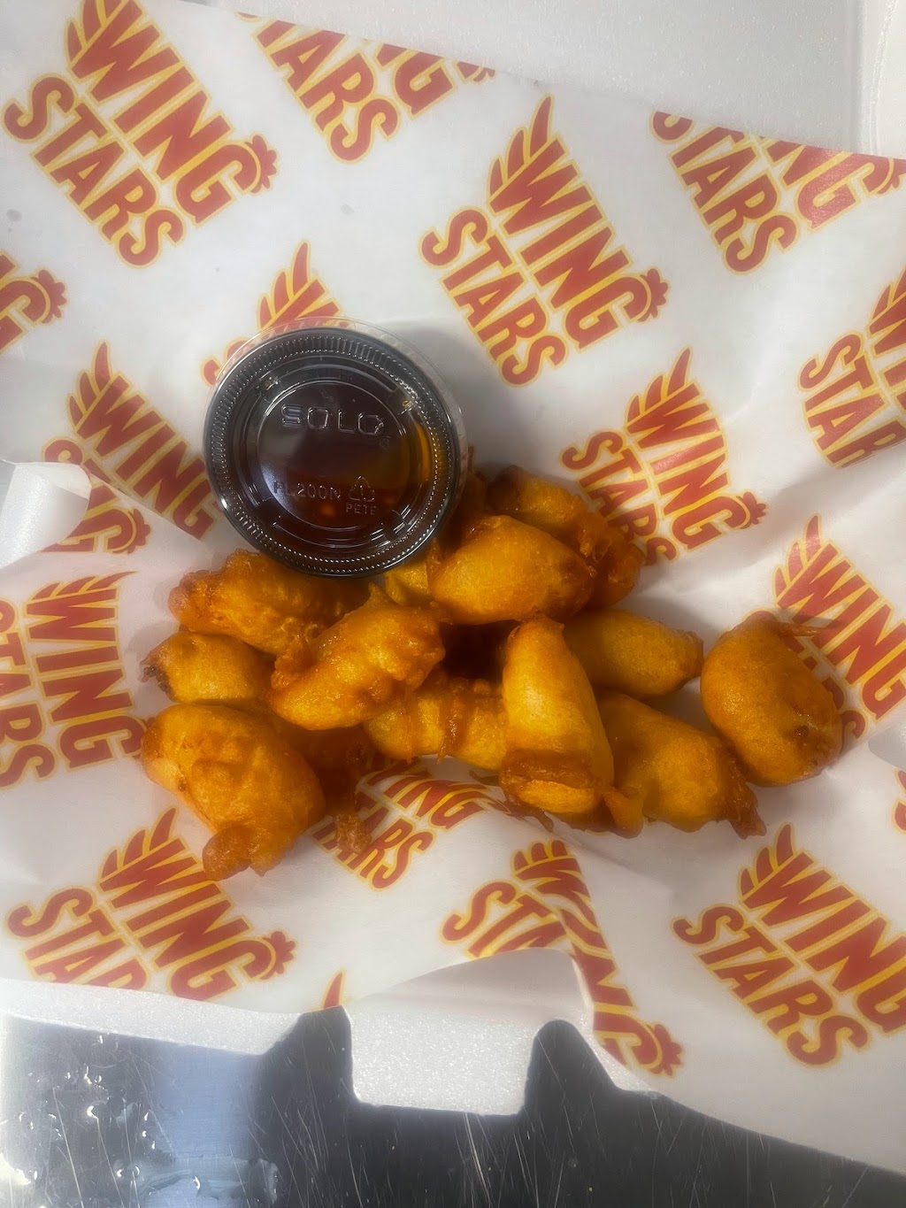 Wing Stars | restaurant | 18636 W McNichols Rd, Detroit, MI 48219, USA | 5864150606 OR +1 586-415-0606