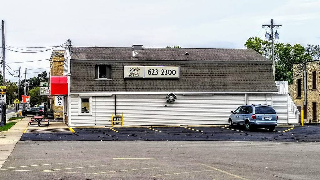 Day One Pizza | meal delivery | 749 Park Ave, Columbus, WI 53925, USA | 9206232300 OR +1 920-623-2300