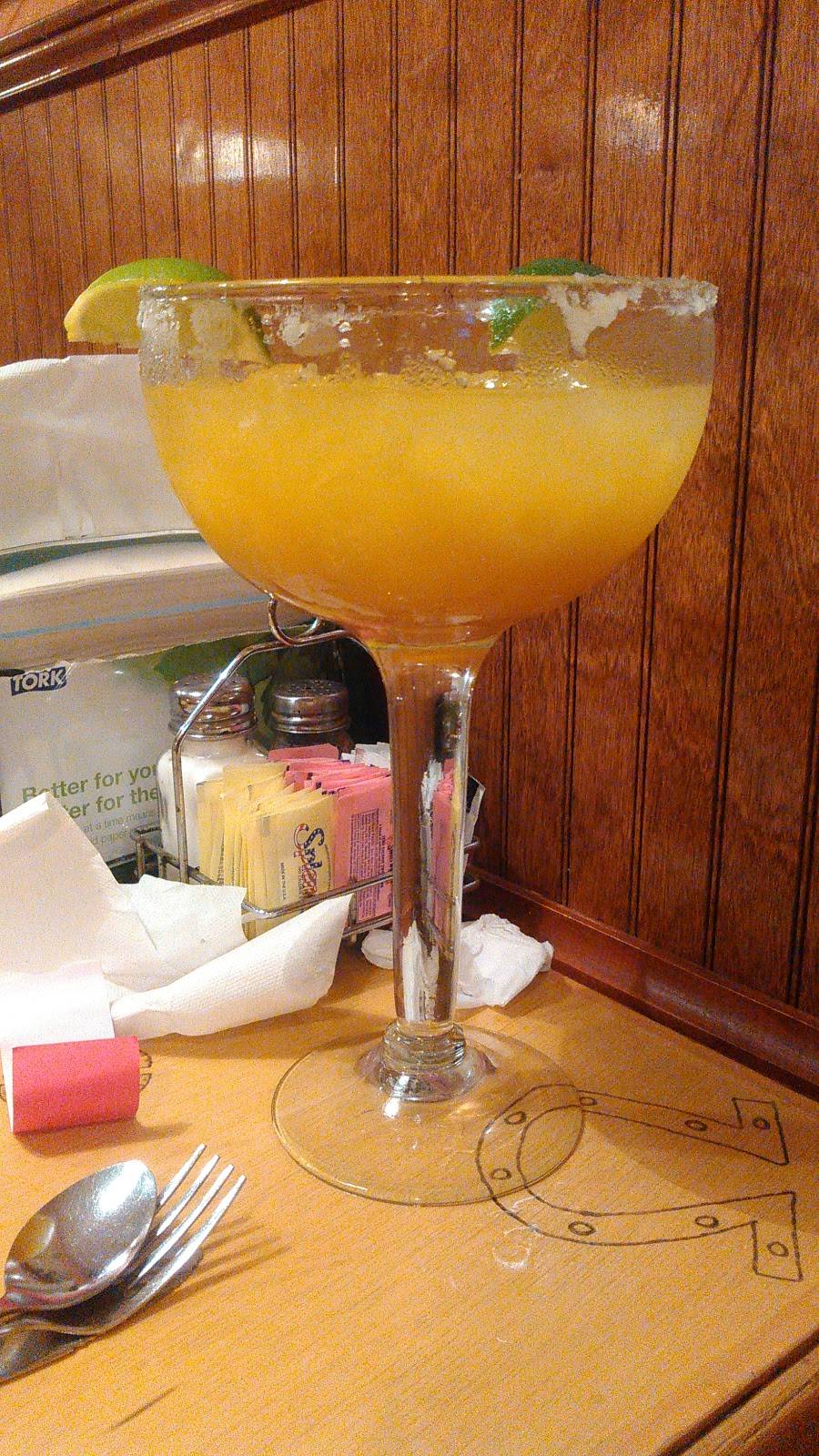 Bronco Mexican Restaurant | restaurant | 600 W Floyd Baker Blvd, Gaffney, SC 29341, USA | 8644883759 OR +1 864-488-3759