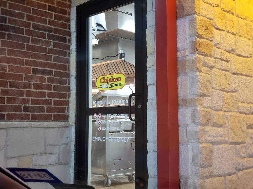Chicken Express-BoatClub | restaurant | 7113 Boat Club Rd, Fort Worth, TX 76179, USA | 8172362522 OR +1 817-236-2522