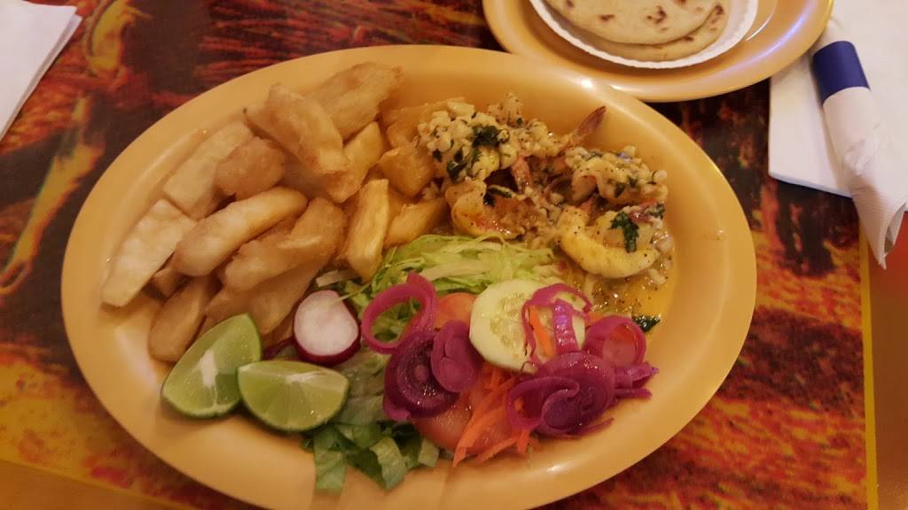 Rincón Salvadoreño | restaurant | 92-15 149th St, Jamaica, NY 11435, USA | 7185263220 OR +1 718-526-3220