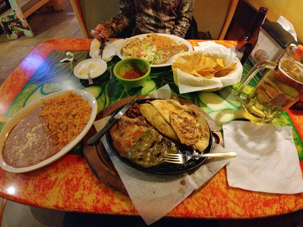 Las Palmas | restaurant | 200 Keul Rd, Dixon, IL 61021, USA | 8152840881 OR +1 815-284-0881