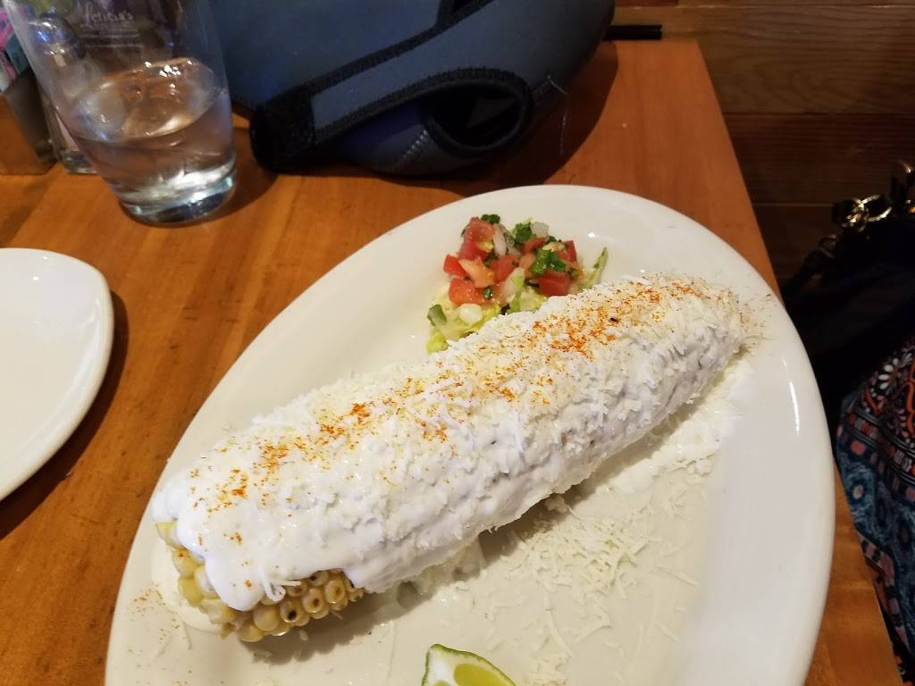 Leticias Cocina & Cantina | restaurant | 777 W Lake Mead Pkwy, Henderson, NV 89015, USA | 7024766008 OR +1 702-476-6008