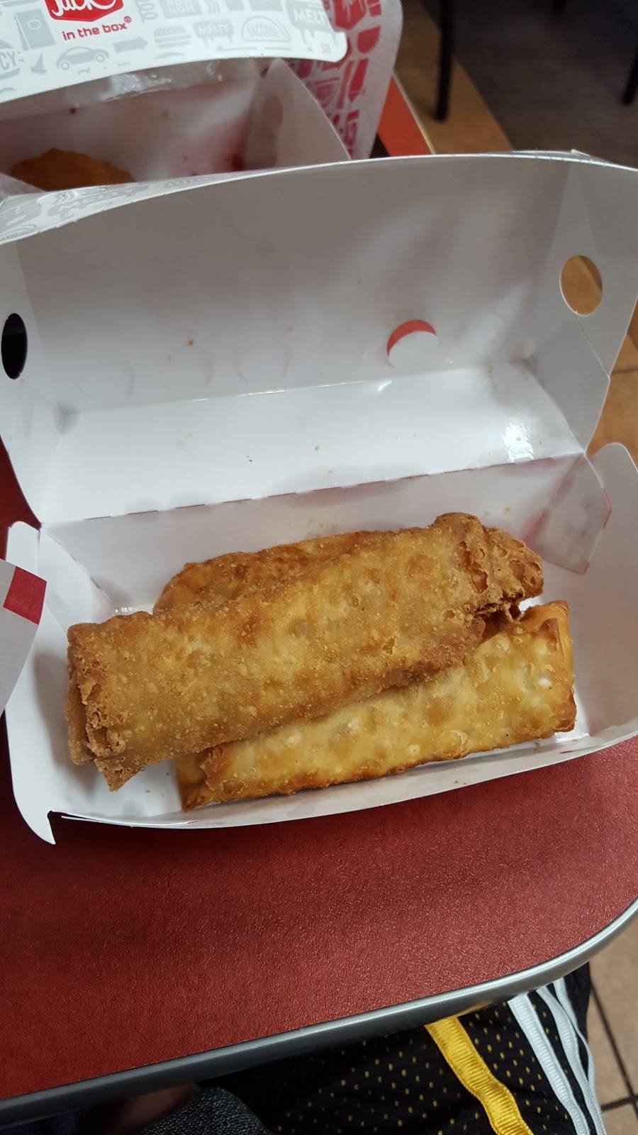 Jack in the Box | restaurant | 1650 E Daily Dr, Camarillo, CA 93010, USA | 8054849443 OR +1 805-484-9443