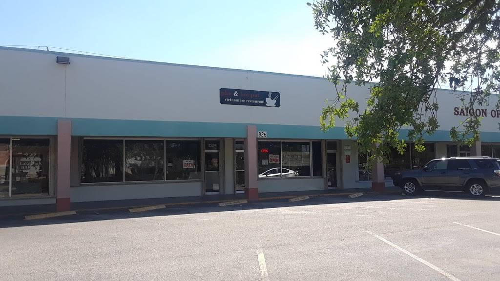 Pho and Hot Pot | restaurant | 826 Park Ave, Lake Park, FL 33403, USA | 5618423443 OR +1 561-842-3443