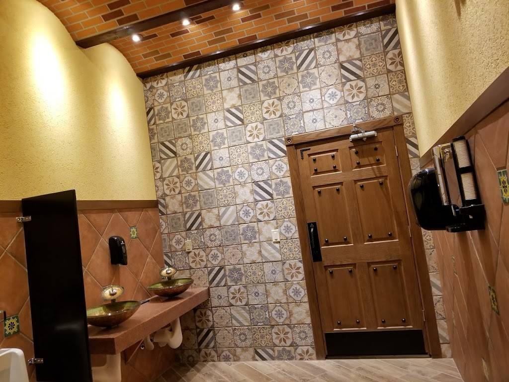 El Rancho Nuevo Menards Blvd | restaurant | 2870 Menards Blvd, Hamilton, OH 45011, USA | 5137373319 OR +1 513-737-3319