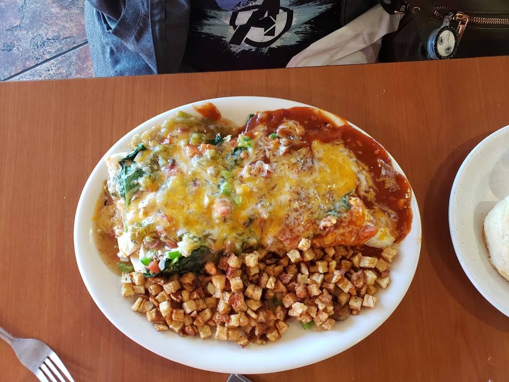 Stripes Biscuit Co. | restaurant | 5701 Gibson Blvd SE, Albuquerque, NM 87108, USA | 5058594298 OR +1 505-859-4298