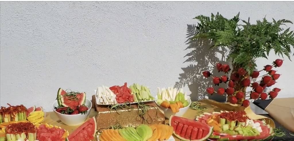 Deli tacos & café Divina | restaurant | 659 E Market St, Salinas, CA 93905, USA | 8314442560 OR +1 831-444-2560