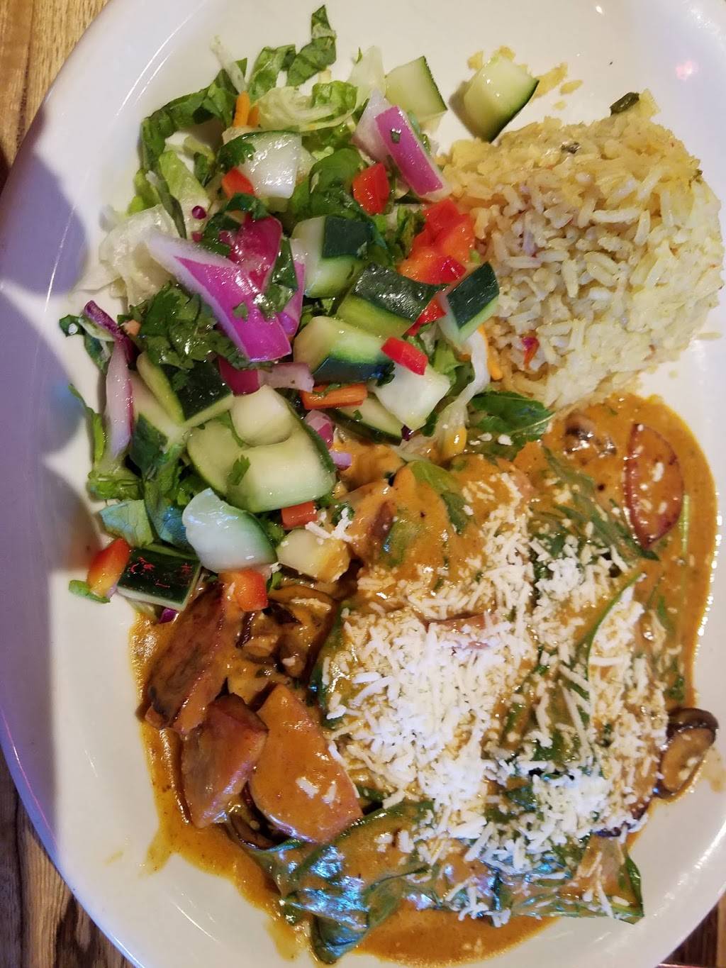 Gringo’s Mexican Kitchen | restaurant | 19940 Southwest Fwy Ste 33, Sugar Land, TX 77479, USA | 8324493920 OR +1 832-449-3920