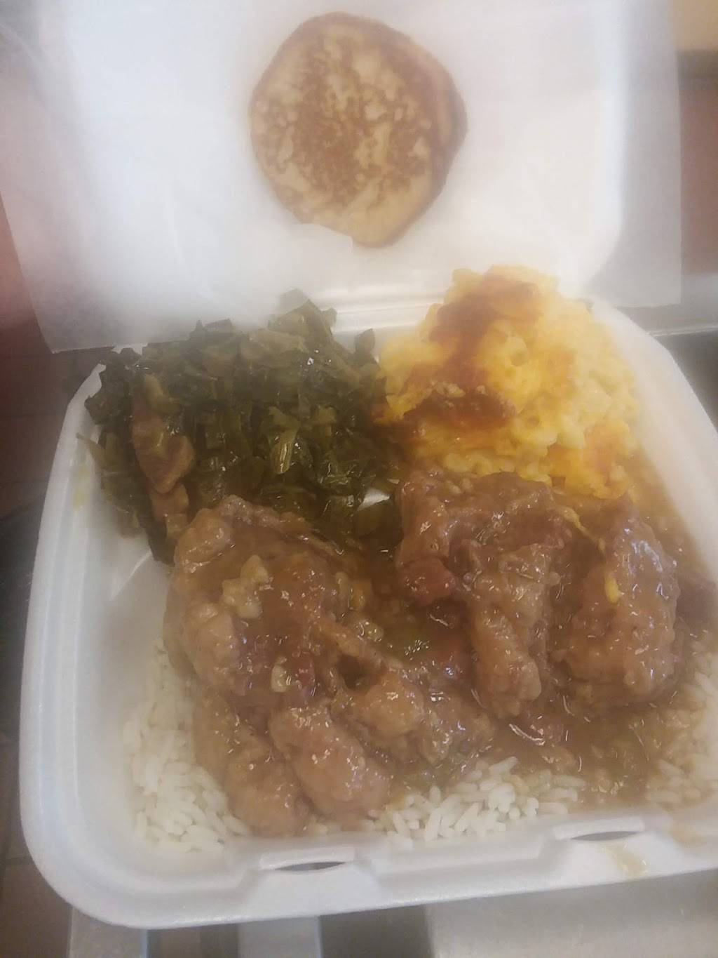 Suthern Folke Kitchen | restaurant | 701 Eisenhower Pkwy suite a, Macon, GA 31206, USA | 4787878300 OR +1 478-787-8300