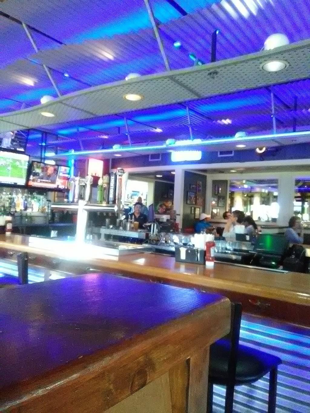 Chilis Grill & Bar | meal takeaway | 3393 Princeton Rd, Hamilton, OH 45011, USA | 5138956222 OR +1 513-895-6222