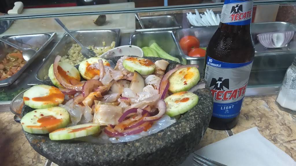 Cocktelería Mazatlán | restaurant | Diez entre Miramar y, Av Riveroll 725, Zona Centro, 22800 Ensenada, B.C., Mexico | 016461787518 OR +52 646 178 7518