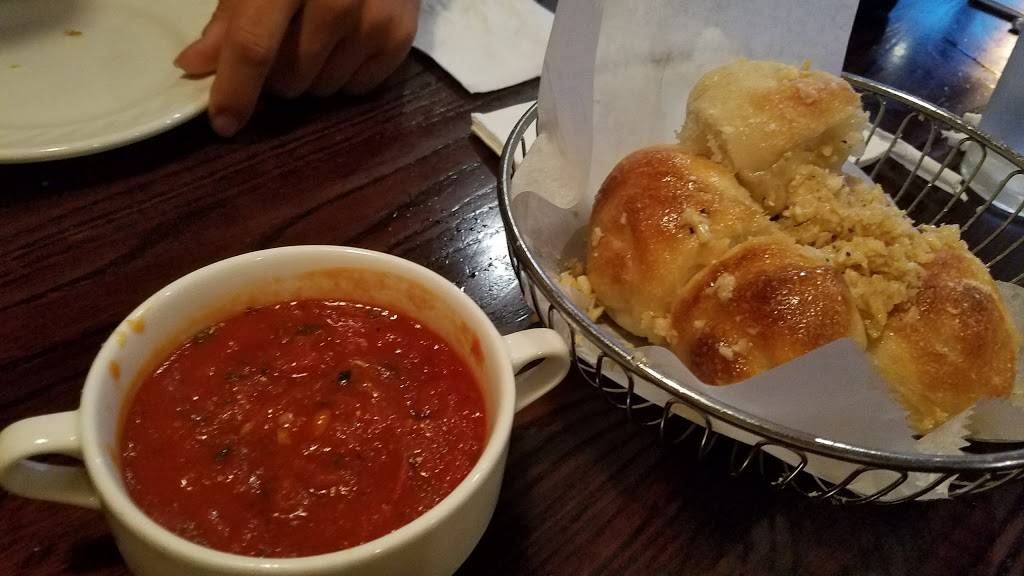 Sals Italian Ristorante | restaurant | 5500 FL-7, Lake Worth, FL 33449, USA | 5612965135 OR +1 561-296-5135