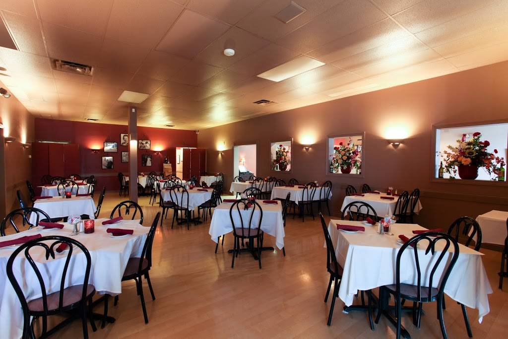Vittorios Buon Appetito | restaurant | 29664 Euclid Ave, Wickliffe, OH 44092, USA | 4405857700 OR +1 440-585-7700
