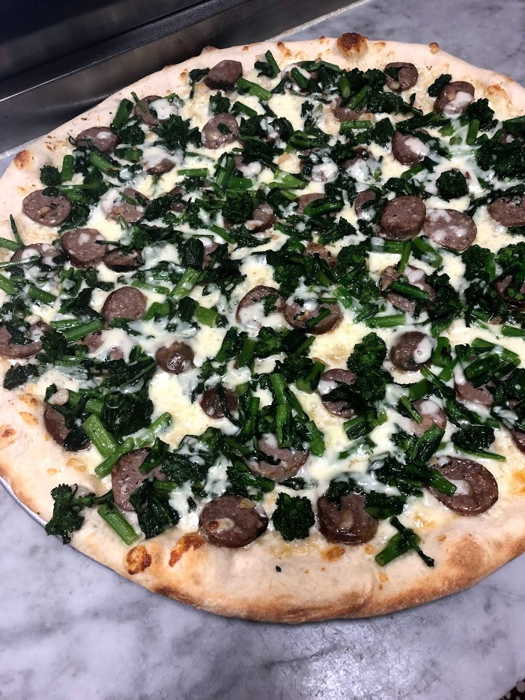 La Capricciosa Pizza | restaurant | 135 3rd St #24, Greenport, NY 11944, USA | 6314771625 OR +1 631-477-1625