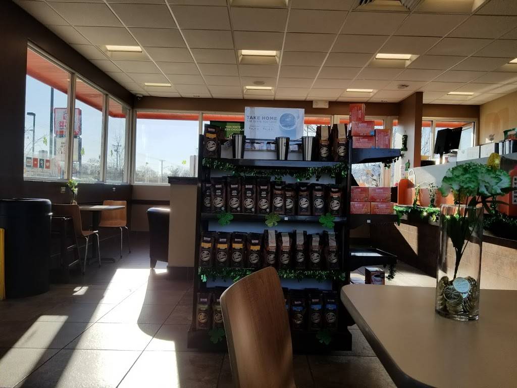 Dunkin | bakery | 1803 W Main St, Salem, VA 24153, USA | 5403752868 OR +1 540-375-2868