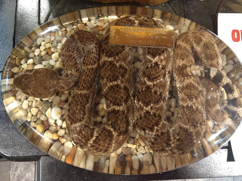 Jim Olivers Smoke House | restaurant | 850 W Main St, Monteagle, TN 37356, USA | 8004892091 OR +1 800-489-2091