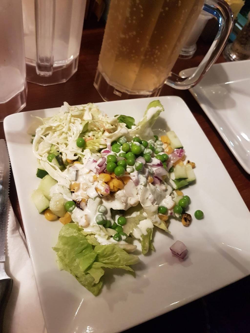 Ruby Tuesday | restaurant | 5 Walton Dr, Brewer, ME 04412, USA | 2079898953 OR +1 207-989-8953