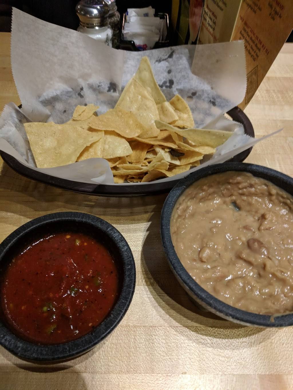 Las Casuelas Mexican Restaurant & Bar | restaurant | 107 E Main St, Ripon, CA 95366, USA | 2095994003 OR +1 209-599-4003