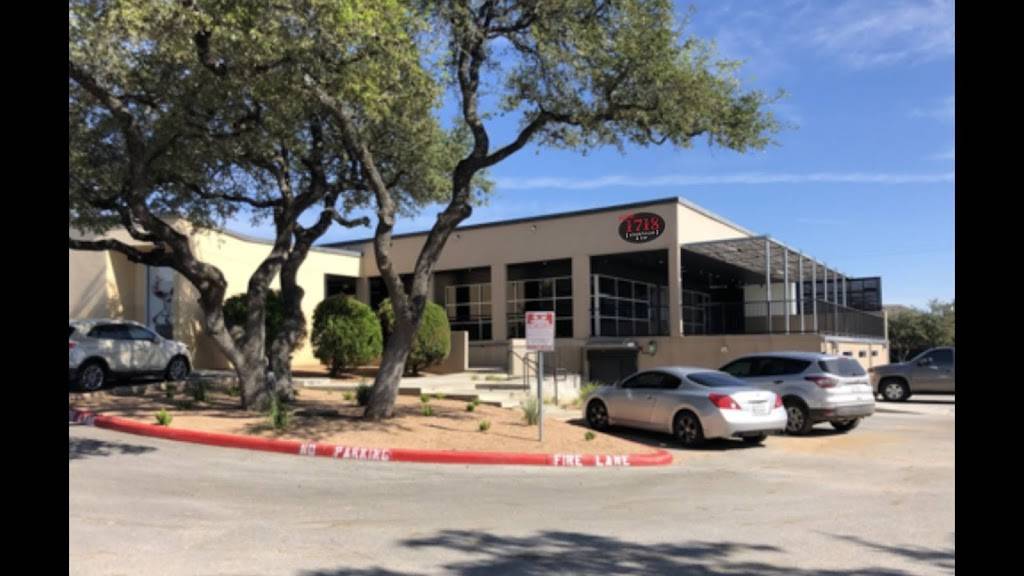 1718 Steak House Stone Oak | restaurant | 20626 Stone Oak Pkwy #103, San Antonio, TX 78258, USA | 2103771718 OR +1 210-377-1718