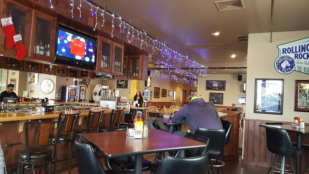 Spur of the Moment | restaurant | 8885 S Spruce Mountain Rd, Larkspur, CO 80118, USA | 3036812990 OR +1 303-681-2990