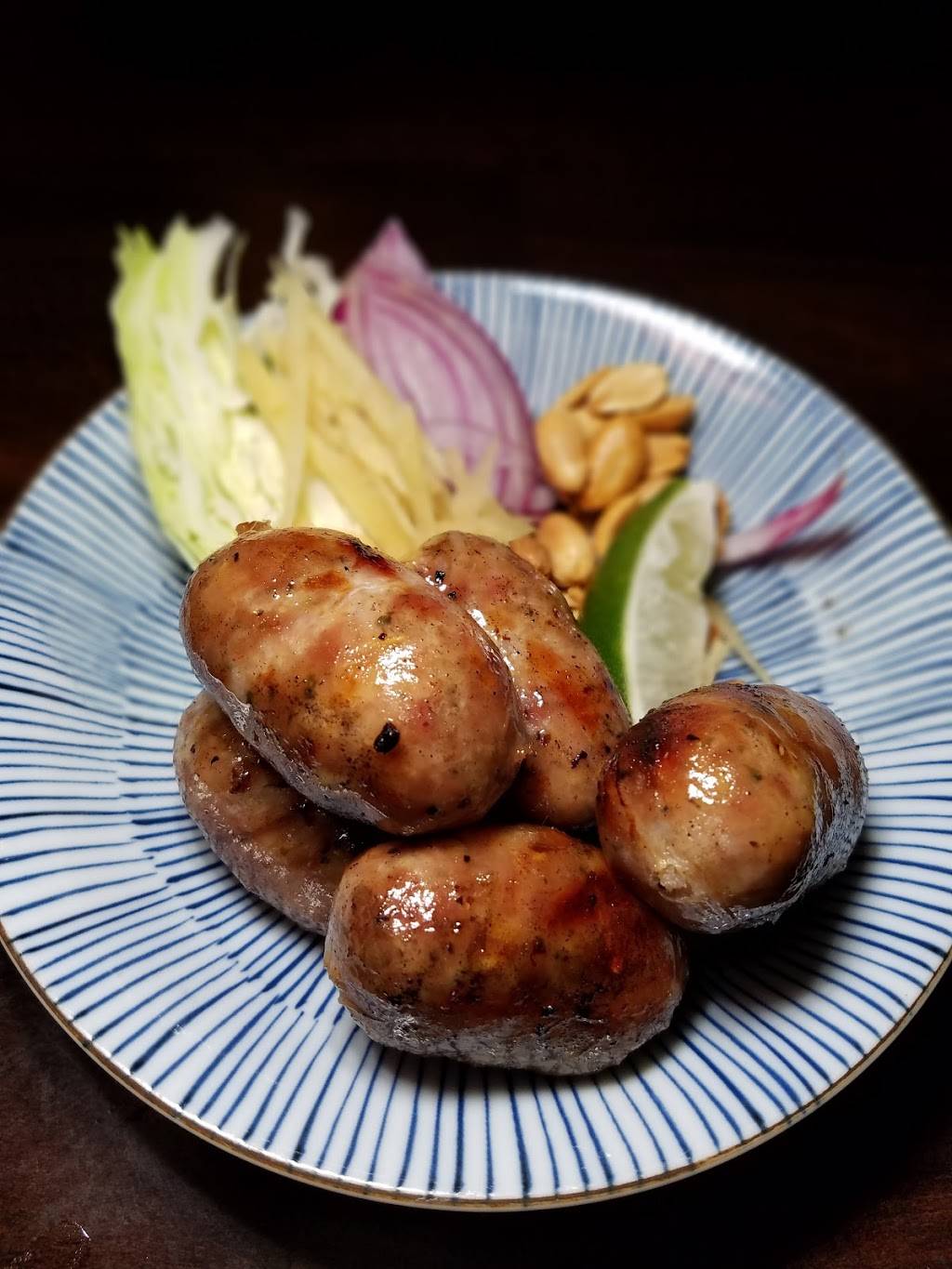 Chao Krung Thai Restaurant | restaurant | 2110, 111 N Fairfax Ave, Los Angeles, CA 90036, USA | 3239398361 OR +1 323-939-8361