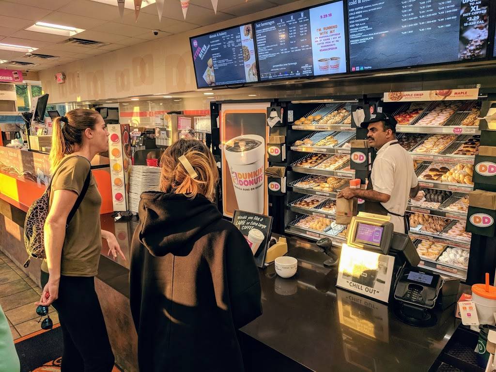 Dunkin | cafe | 263 N White Horse Pike, Lawnside, NJ 08045, USA | 8565462424 OR +1 856-546-2424