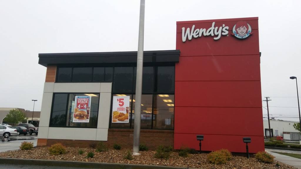 Wendys | restaurant | 1095 Kings Hwy, New Bedford, MA 02745, USA | 5089954410 OR +1 508-995-4410