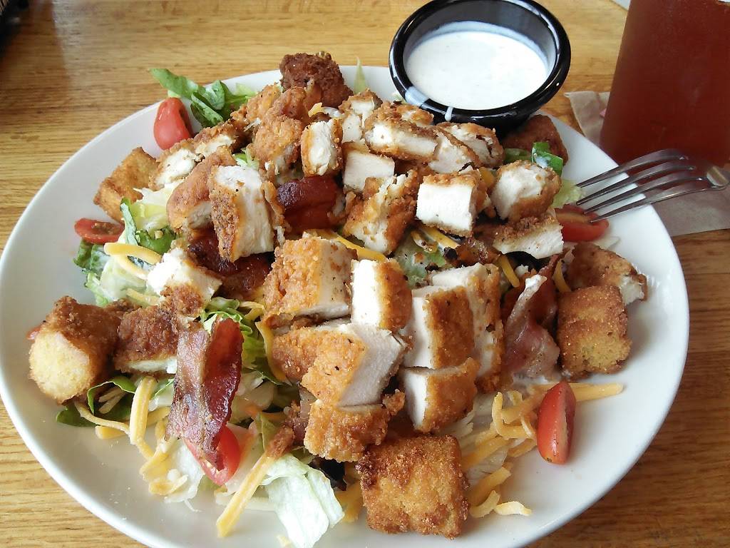 Applebees Grill + Bar | restaurant | 7956 Gateway Blvd E, El Paso, TX 79915, USA | 9155987006 OR +1 915-598-7006