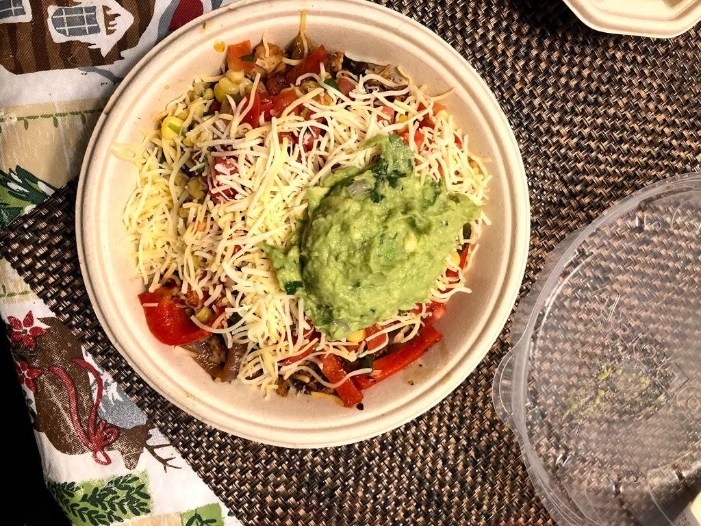 QDOBA Mexican Eats | restaurant | 2620 Classen Blvd, Norman, OK 73071, USA | 4053102740 OR +1 405-310-2740