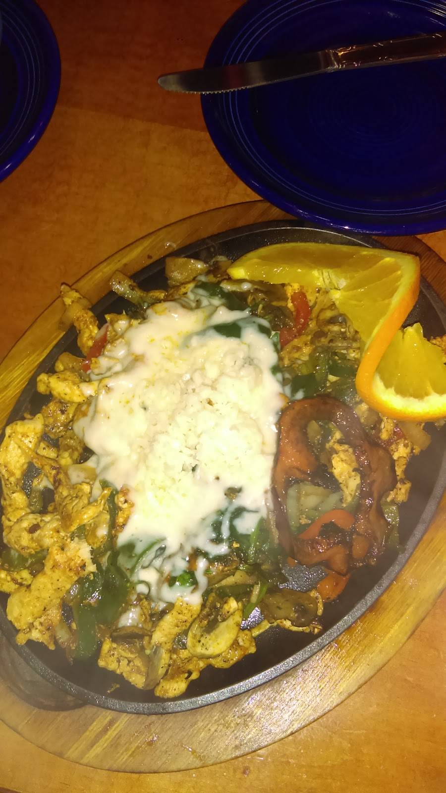 Laredos Mexican Restaurant | restaurant | 3480 Keith Bridge Rd # D4, Cumming, GA 30041, USA | 7708866767 OR +1 770-886-6767