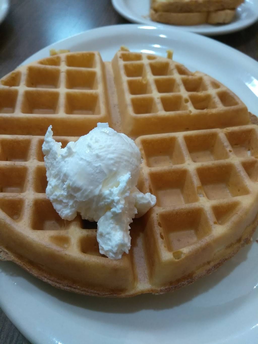 Perrys | restaurant | 7432 S May Ave, Oklahoma City, OK 73159, USA | 4056861022 OR +1 405-686-1022