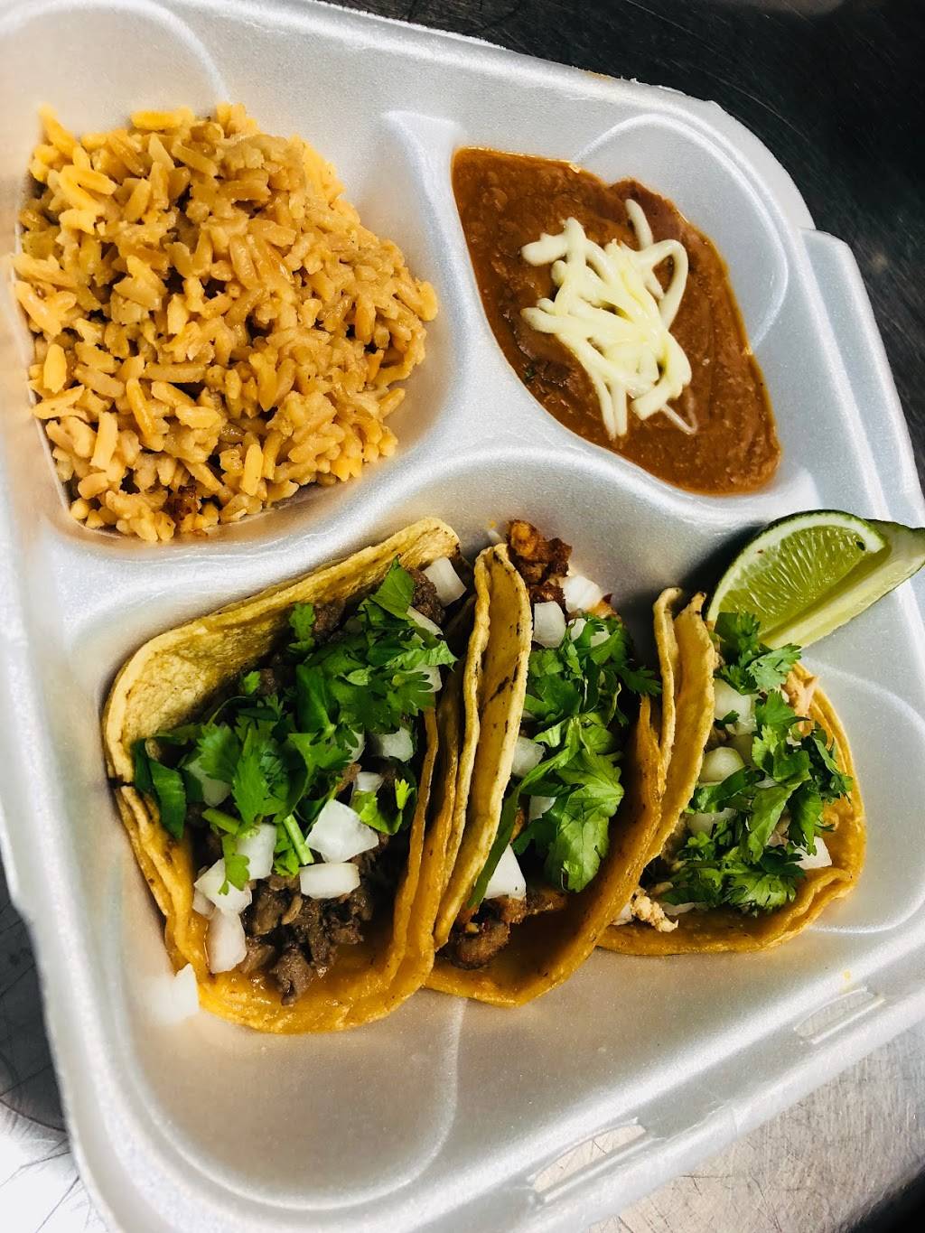 Magallanes Tacos | restaurant | 2007, 620 S 5th Ave, Maywood, IL 60153, USA | 7082238911 OR +1 708-223-8911