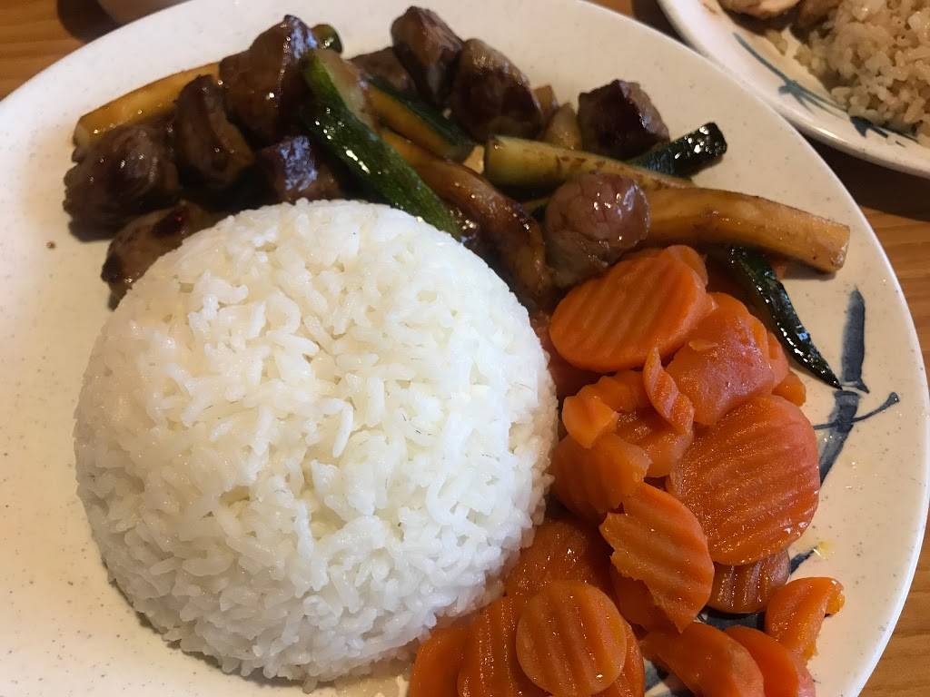 Chop Chop Grill | restaurant | 2112 Wade Hampton Blvd, Greenville, SC 29615, USA | 8642684567 OR +1 864-268-4567