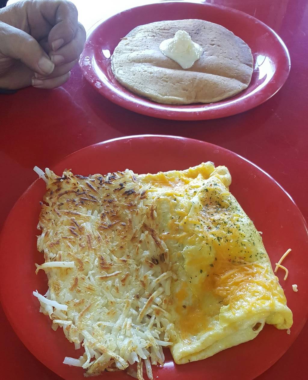 No Frills Diner | restaurant | 449 W 12th St, Ogden, UT 84404, USA | 8013936090 OR +1 801-393-6090