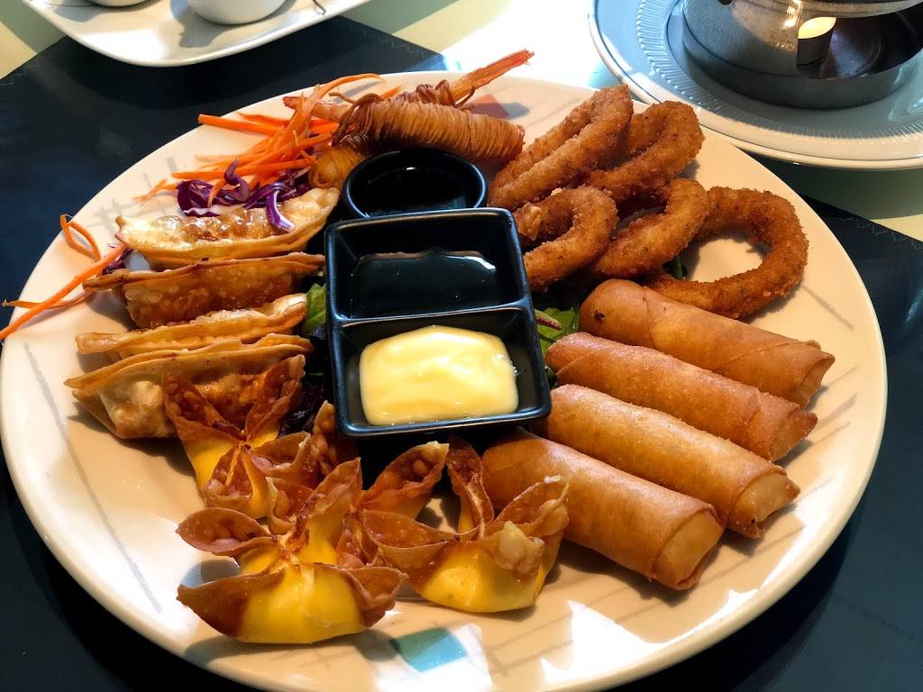 Thai Waterside Cuisine | restaurant | 415 Lincoln Ave, Mukilteo, WA 98275, USA | 4253557393 OR +1 425-355-7393