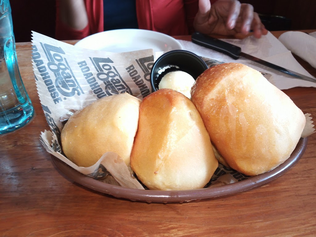 Logans Roadhouse | meal takeaway | 3250 Airport Road, Mobile, AL 36606, USA | 2514732920 OR +1 251-473-2920