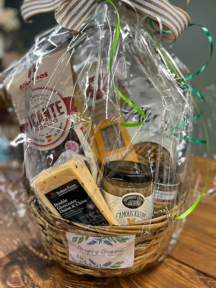 Gregory Gourmet | restaurant | 101 US-64, Augusta, AR 72006, USA | 8706000415 OR +1 870-600-0415