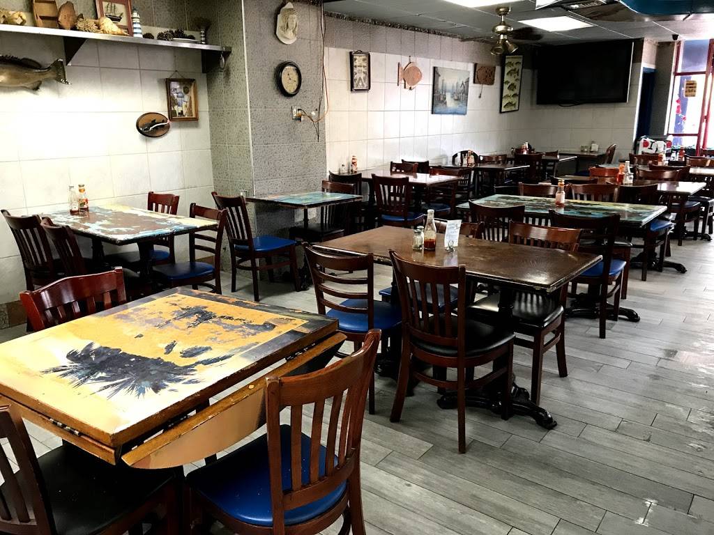 Astoria Seafood | restaurant | 3710 33rd St, Long Island City, NY 11101, USA | 7183922680 OR +1 718-392-2680