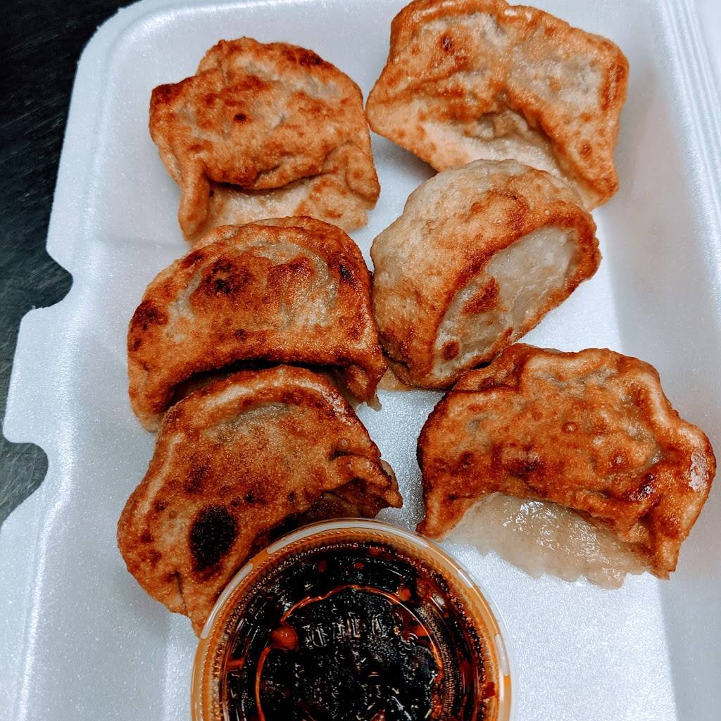 Ming Dynasty | restaurant | 12555 Collier Blvd # 8, Naples, FL 34116, USA | 2393522888 OR +1 239-352-2888