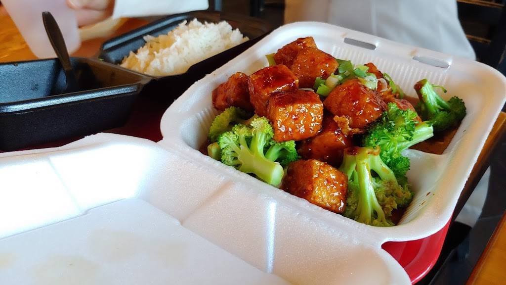 Dragon Chinese Cuisine | restaurant | 2169 Fenton Pkwy UNIT 102, San Diego, CA 92108, USA | 6192812198 OR +1 619-281-2198