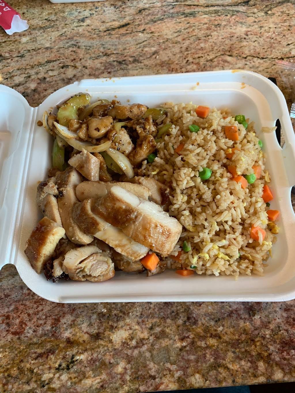 Panda Express | meal takeaway | 2316 W War Memorial Dr, Peoria, IL 61613, USA | 3096819702 OR +1 309-681-9702