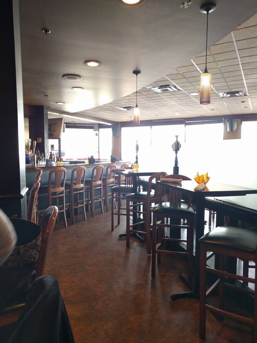 Beckys Bistro | restaurant | 28272 Chardon Rd, Willoughby Hills, OH 44092, USA | 4403470119 OR +1 440-347-0119