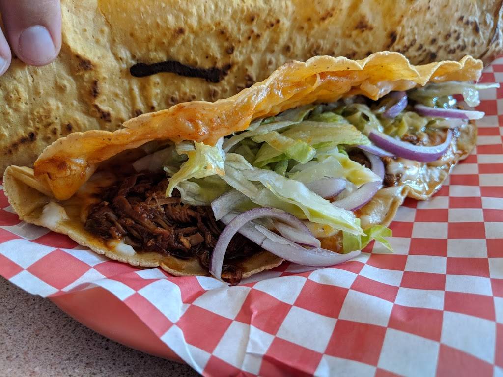 Machetes Big Quesadillas | restaurant | 4636 S Cicero Ave, Chicago, IL 60638, USA | 7733061923 OR +1 773-306-1923