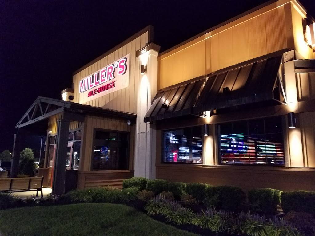 Millers Seafood & Steak House | restaurant | 1520 S Virginia Dare Trail, Kill Devil Hills, NC 27948, USA | 2524417674 OR +1 252-441-7674