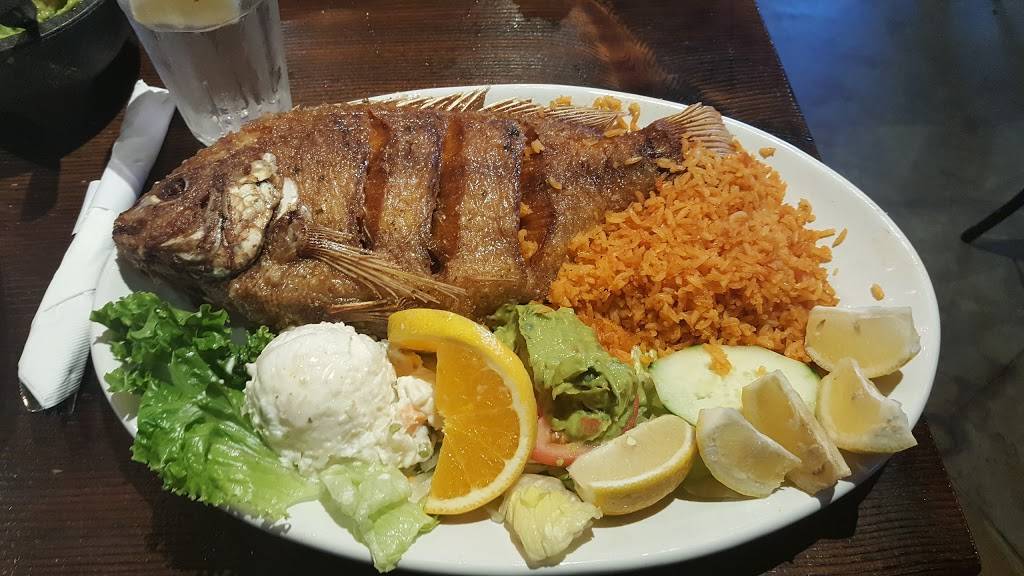 El Pescador Bar and Grill | restaurant | 116 East Beverly Boulevard, Montebello, CA 90640, USA | 3232464545 OR +1 323-246-4545