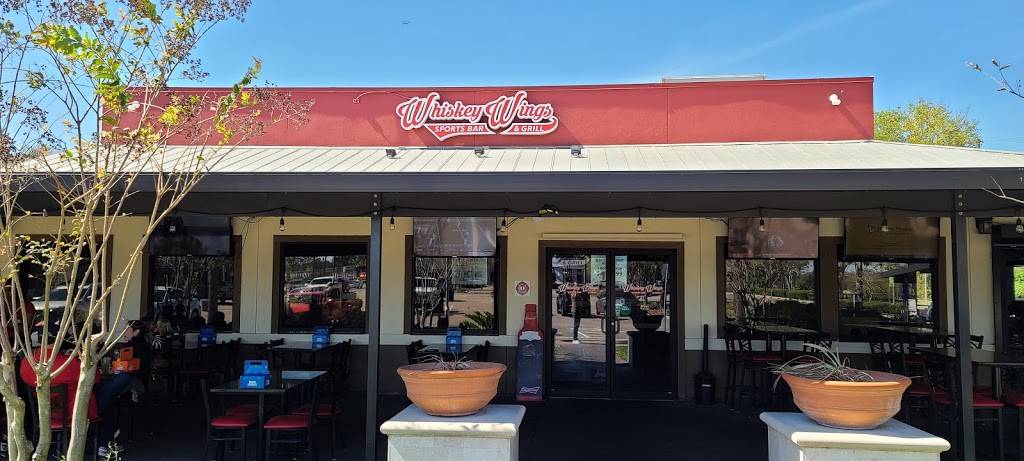 Whiskey Wings St.Pete | restaurant | 10400 Roosevelt Blvd N, St. Petersburg, FL 33716, USA | 7279143863 OR +1 727-914-3863